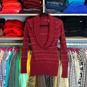 Kailey maroon and silver long sleeve v neck eyelash sweater size M